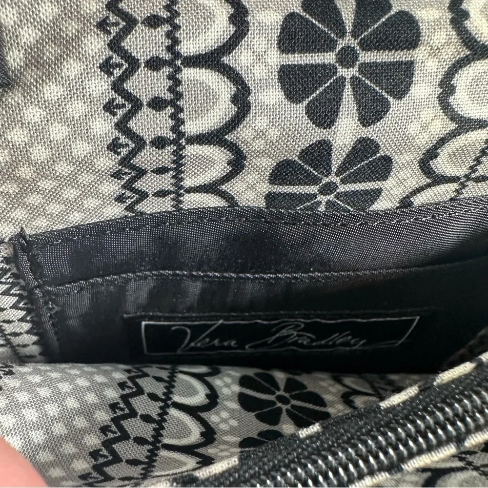 Black Vera Bradley Nylon Quilted Versatile Wallet Patent Leather Trim Small - Picture 5 of 9